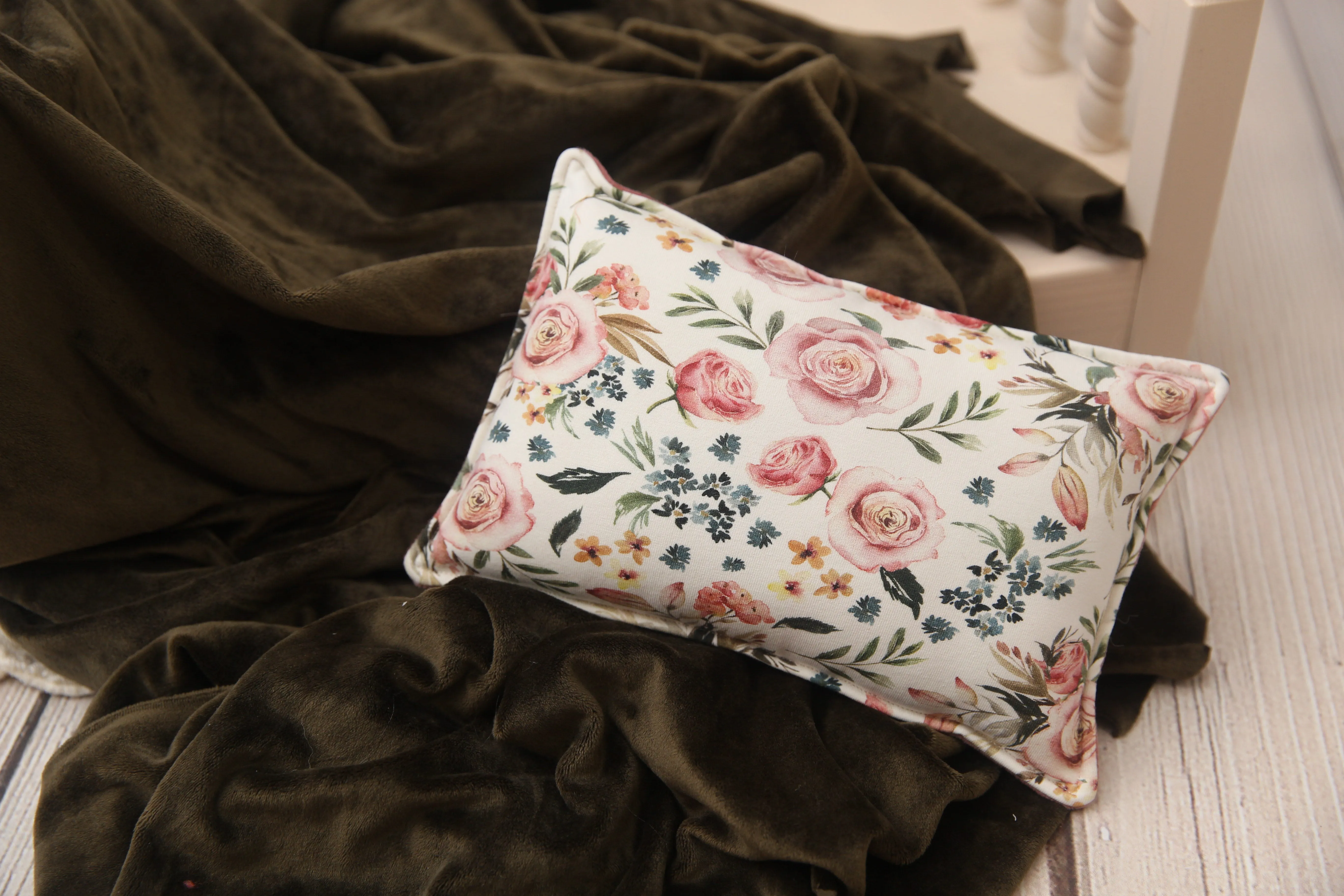 Roses REVERSIBLE 2 Color Mattress/Pillow Set- MADE TO ORDER