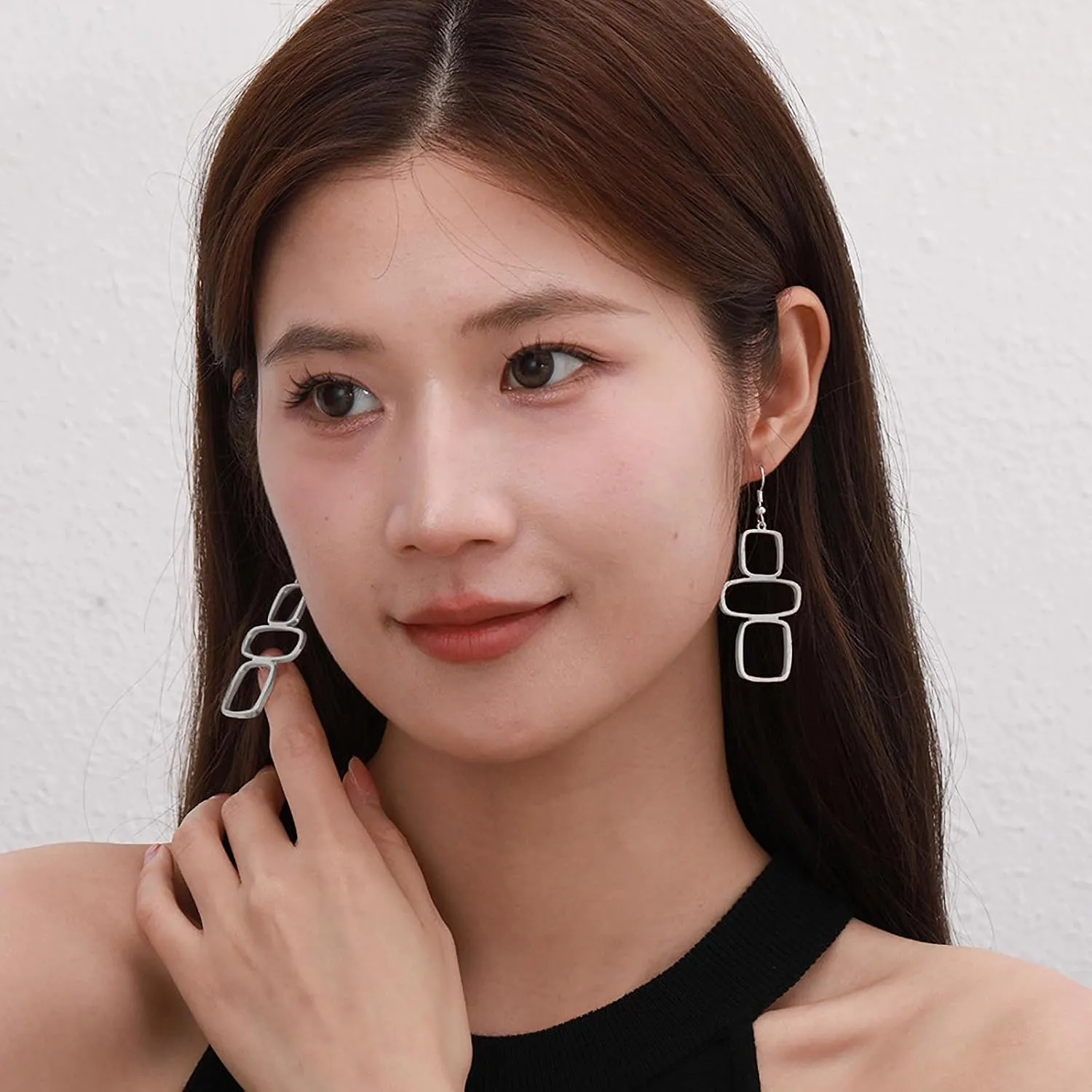 Trendy Gold Silver Geometric Dangle Earrings Geometric Statement Earrings for Women Modern Simply Alloy Drop Earrings Lightweight Jewelry